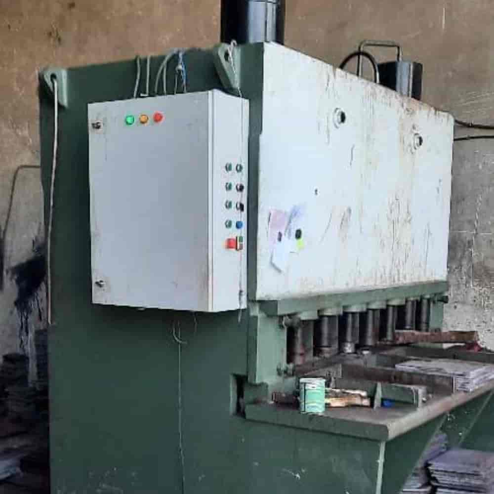 Baghdasarian industrial guillotine machine