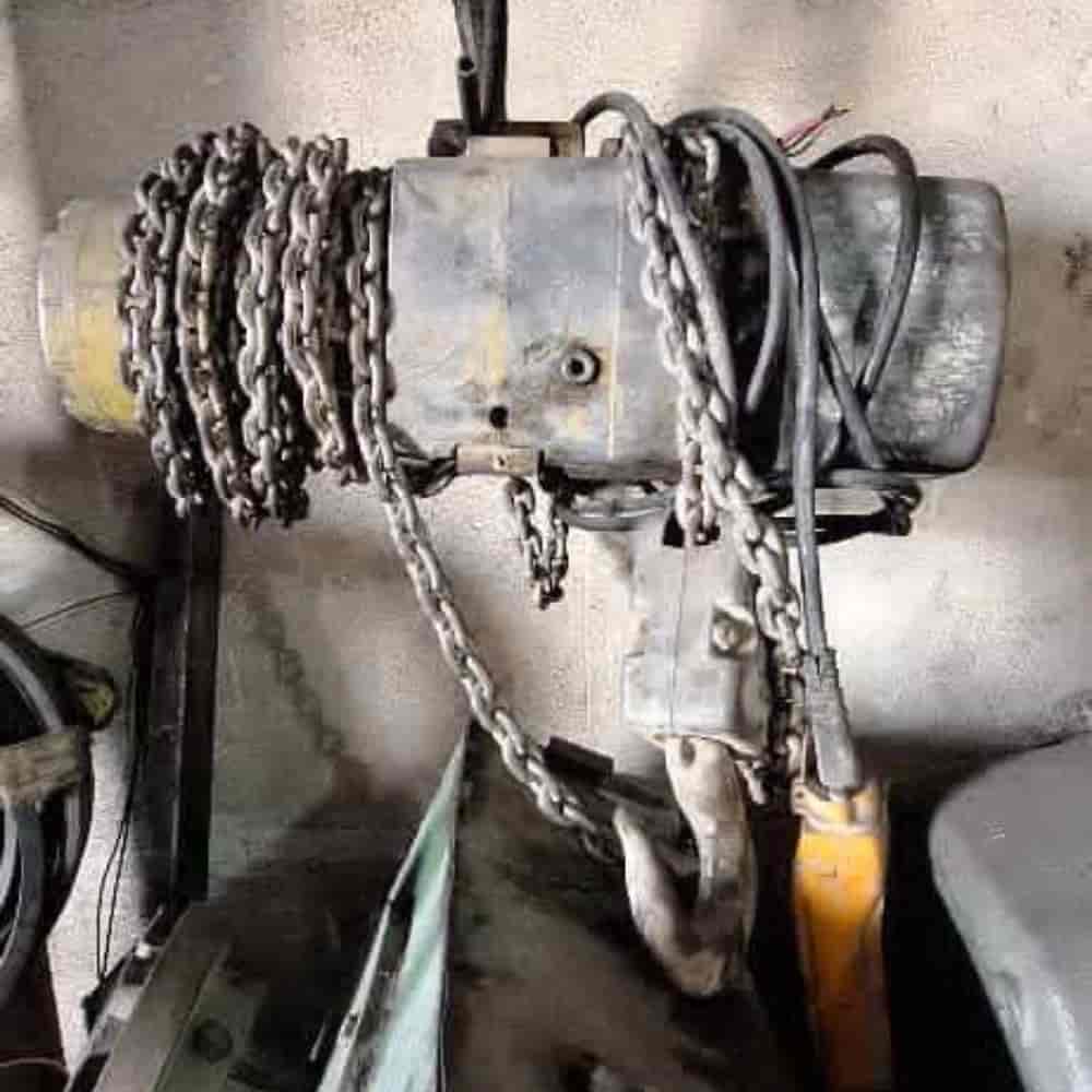 A 2 ton winch machine, original American fabric