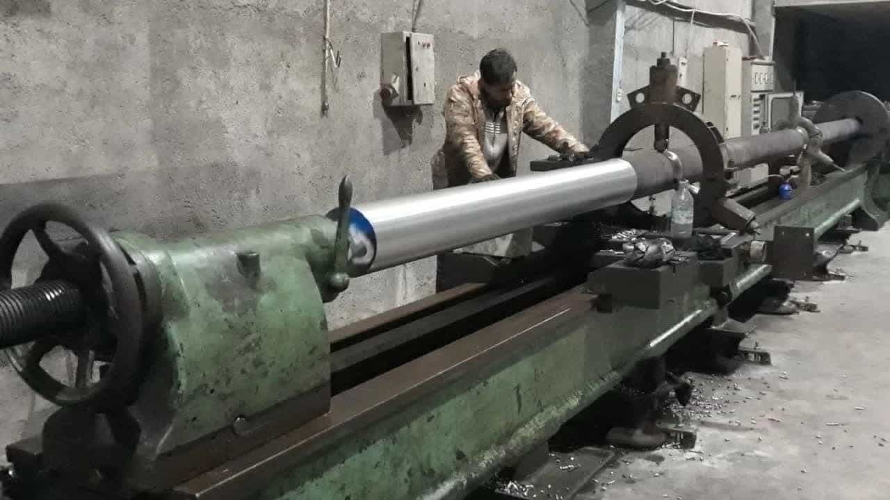 تراش ۱۰ متر انگلیس؛ بررسی کامل کارگیر ۹ متر و چهار‌نظام ۸۰۰